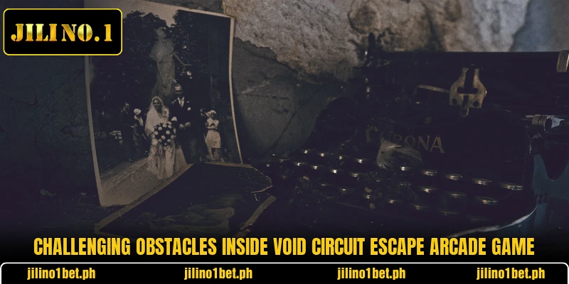 Challenging obstacles inside Void Circuit Escape arcade game
